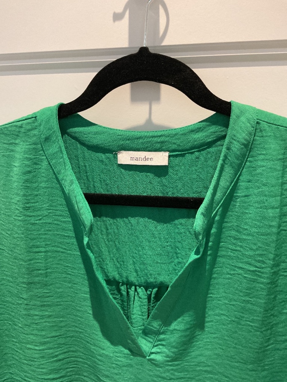 Mandee woman’s blouse - Picture 2 of 4